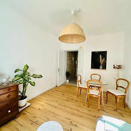 Apartment Au Coeur De L'ecusson *