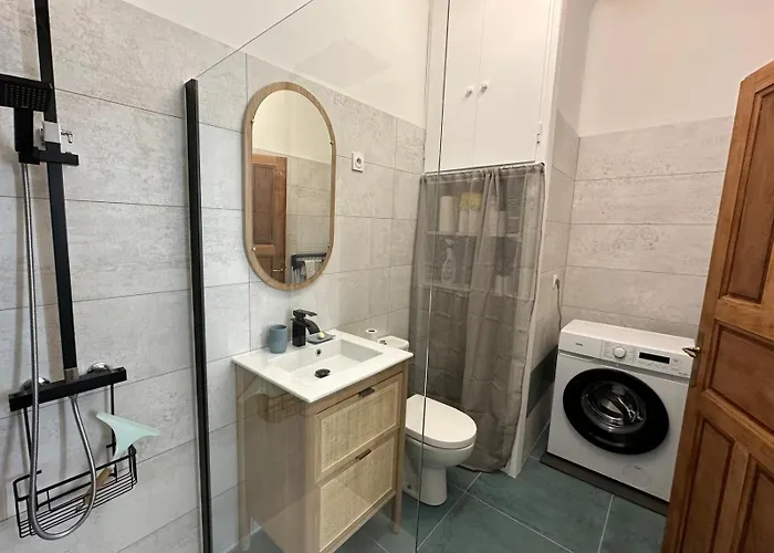 Au Coeur De L'ecusson Apartment Nîmes